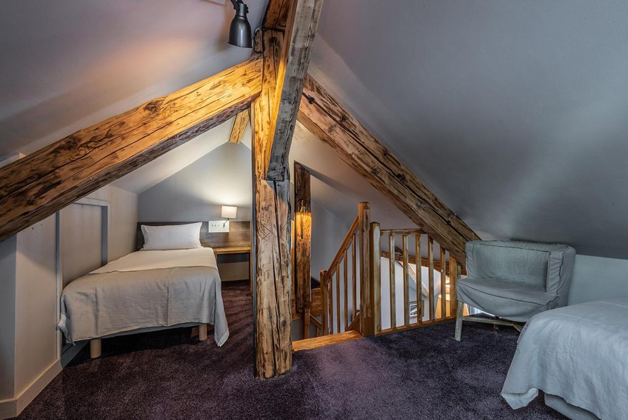 Eden Hotel, Apartments And Chalet Chamonix Les Praz Luaran gambar