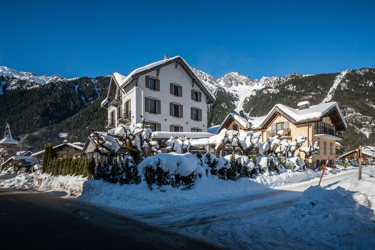 Eden Hotel, Apartments And Chalet Chamonix Les Praz Luaran gambar