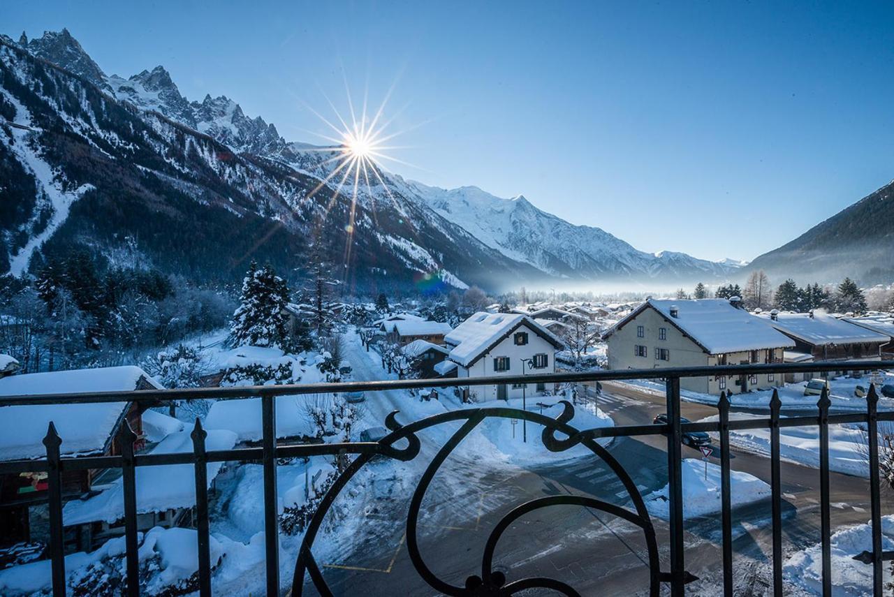 Eden Hotel, Apartments And Chalet Chamonix Les Praz Luaran gambar