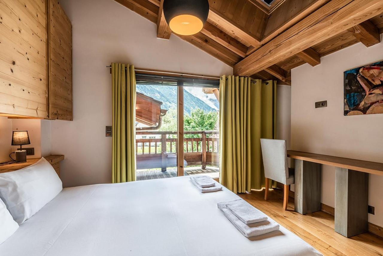 Eden Hotel, Apartments And Chalet Chamonix Les Praz Luaran gambar