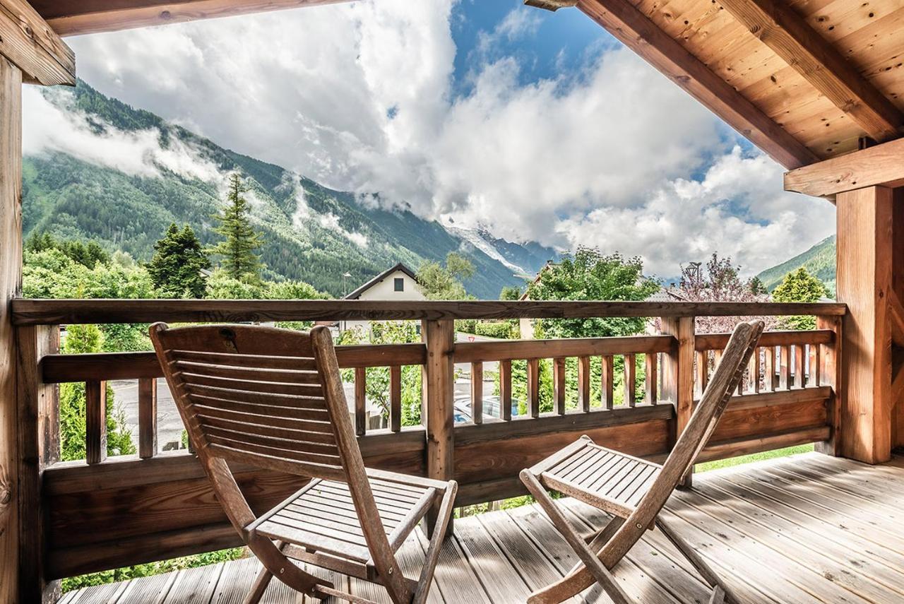 Eden Hotel, Apartments And Chalet Chamonix Les Praz Luaran gambar